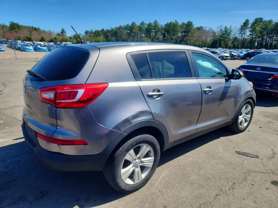 2013 KIA SPORTAGE LX  