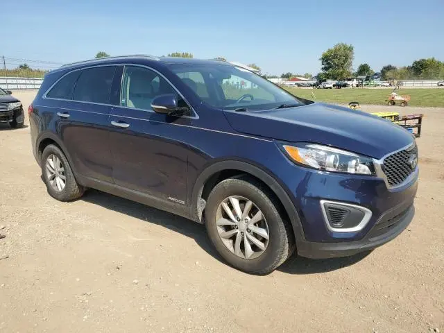 2018 KIA SORENTO LX  