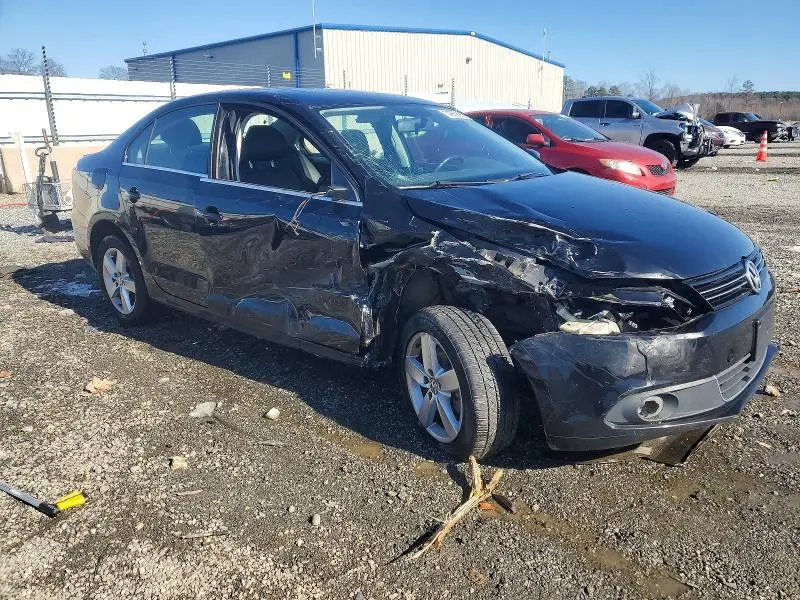 2011 VOLKSWAGEN JETTA TDI  