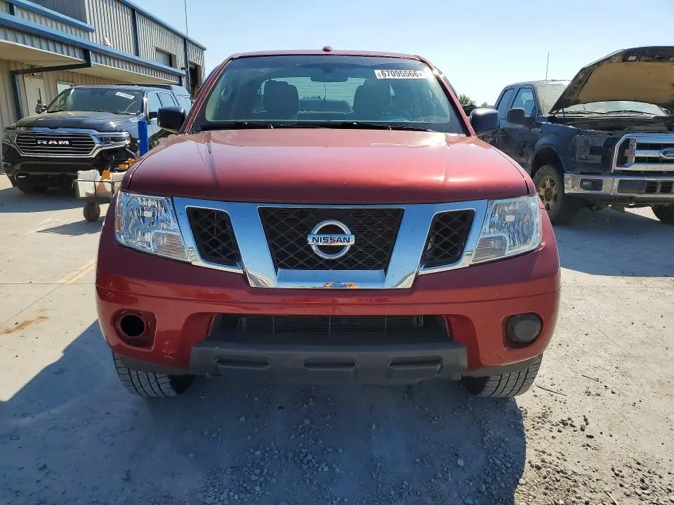 2013 NISSAN FRONTIER S  