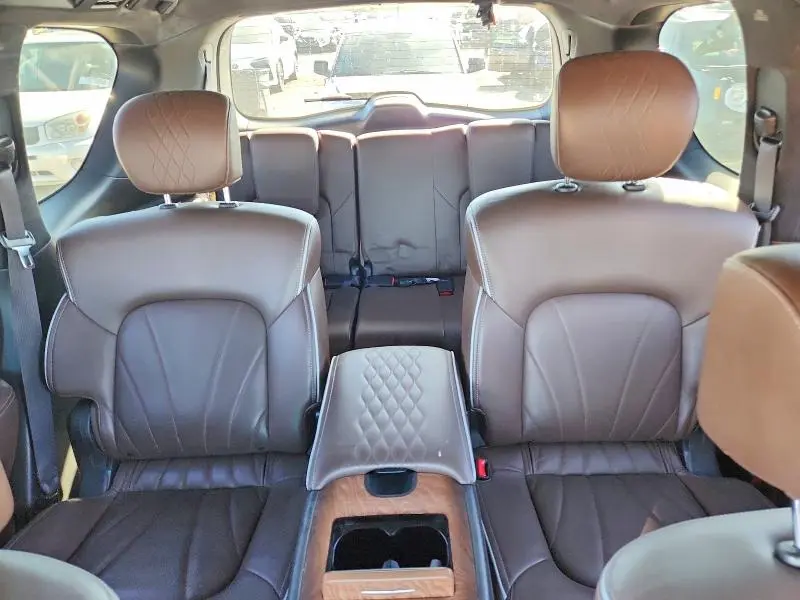 2015 INFINITI QX80 BASE  