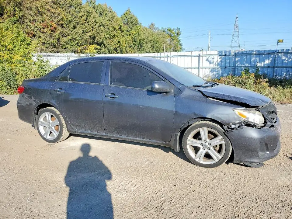2011 TOYOTA COROLLA BASE  