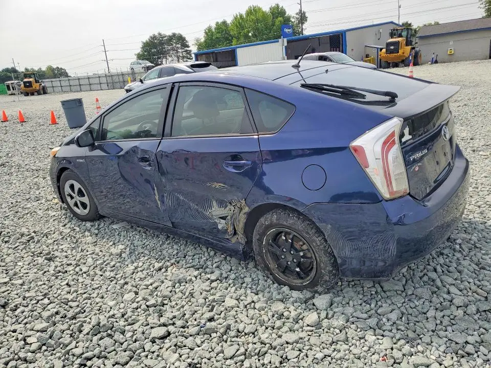 2014 TOYOTA PRIUS TWO  