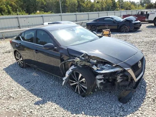 2022 NISSAN ALTIMA SR  