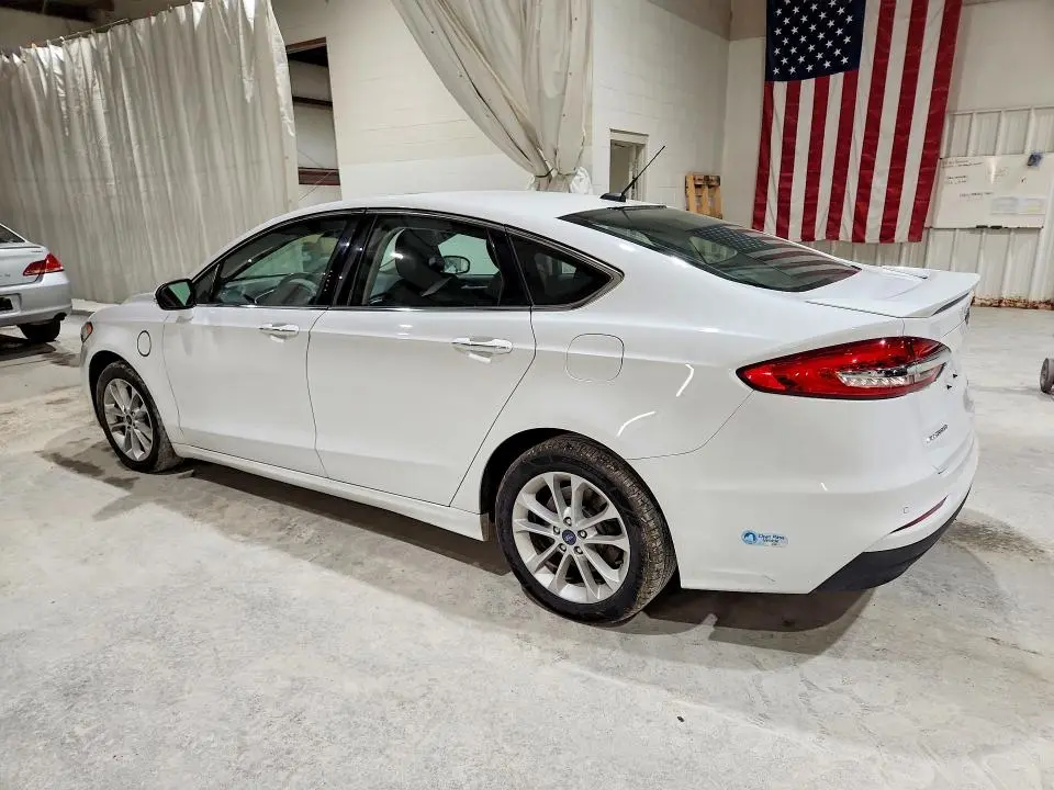 2020 FORD FUSION TITANIUM  