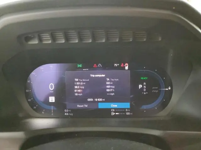 2023 VOLVO XC90 CORE  