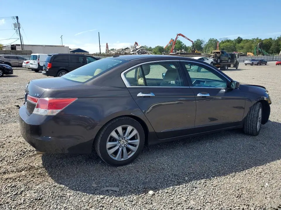 2011 HONDA ACCORD EXL  