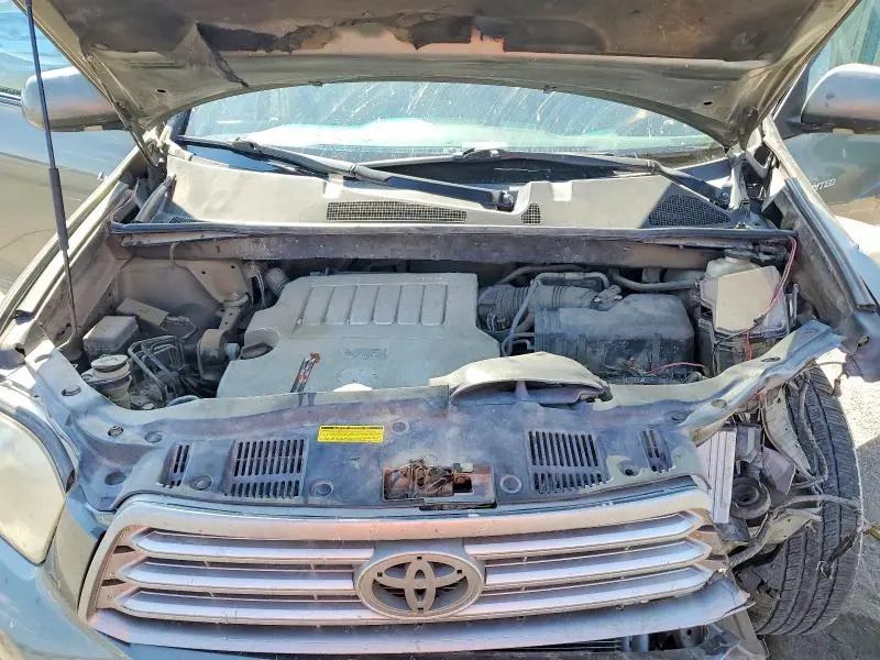 2010 TOYOTA HIGHLANDER LIMITED  