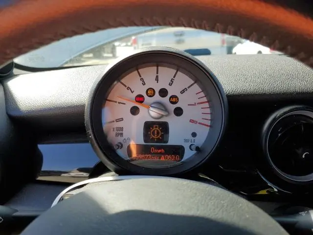2011 MINI COOPER S  