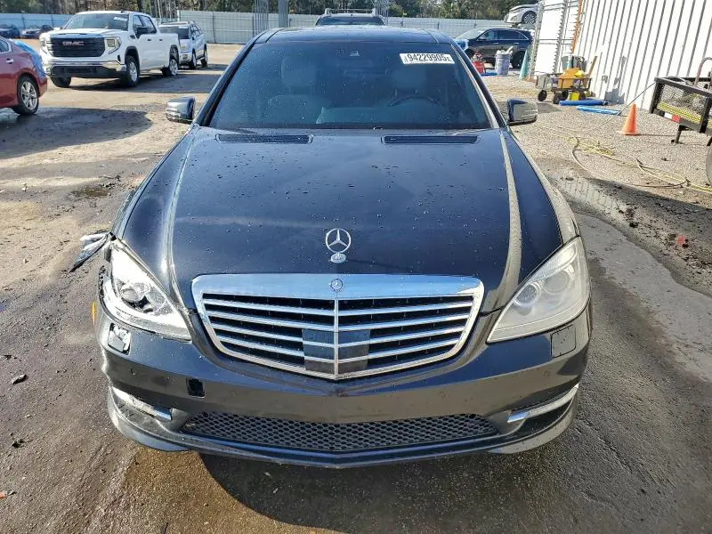 2013 MERCEDES-BENZ S 550  