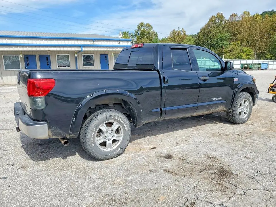 2011 TOYOTA TUNDRA DOUBLE CAB SR5  