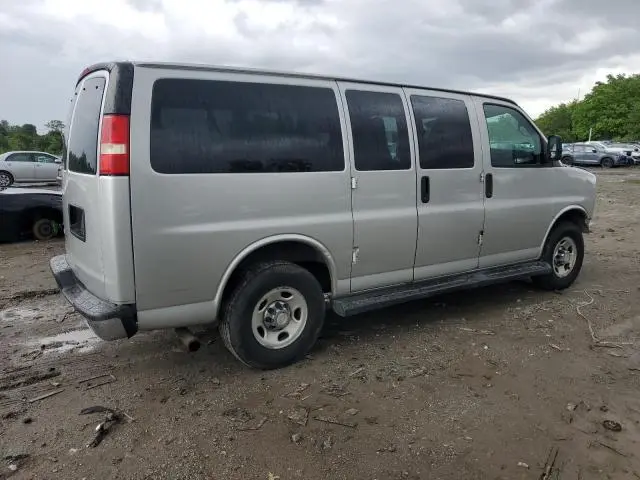 2010 CHEVROLET EXPRESS G2500 LT  