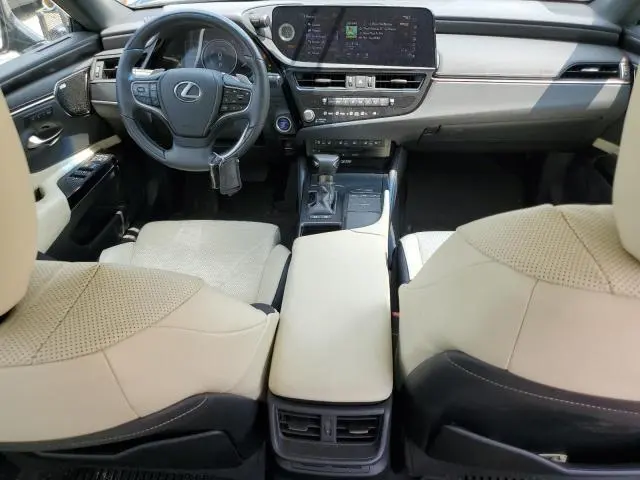 2022 LEXUS ES 300H BASE  