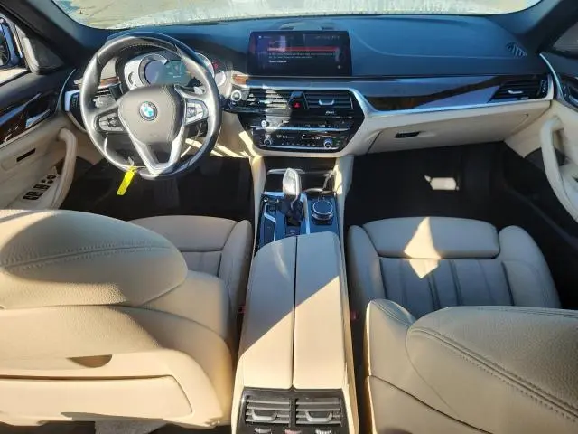 2018 BMW 530E   