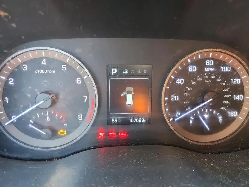 2018 HYUNDAI TUCSON SE  