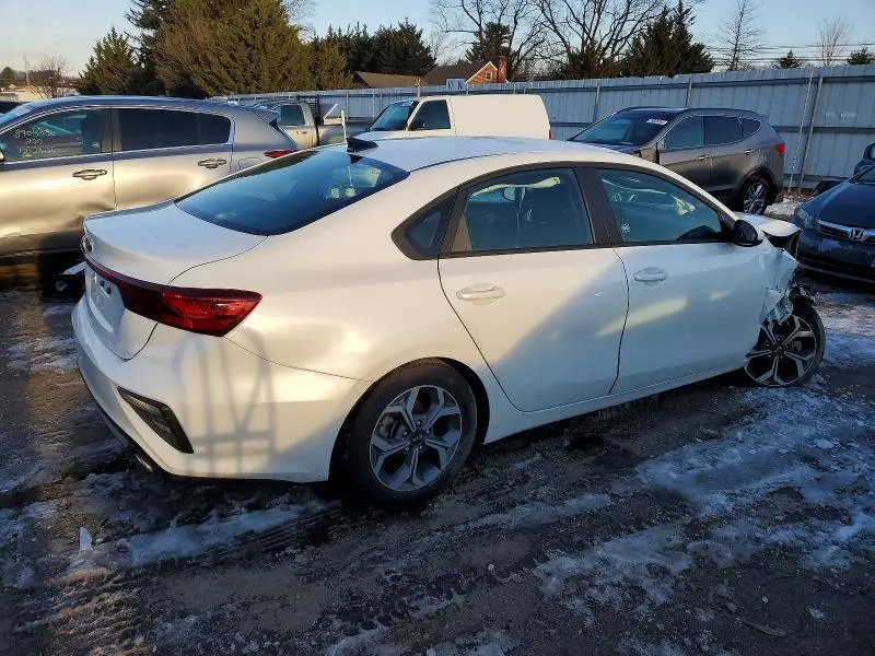 2021 KIA FORTE LXS  