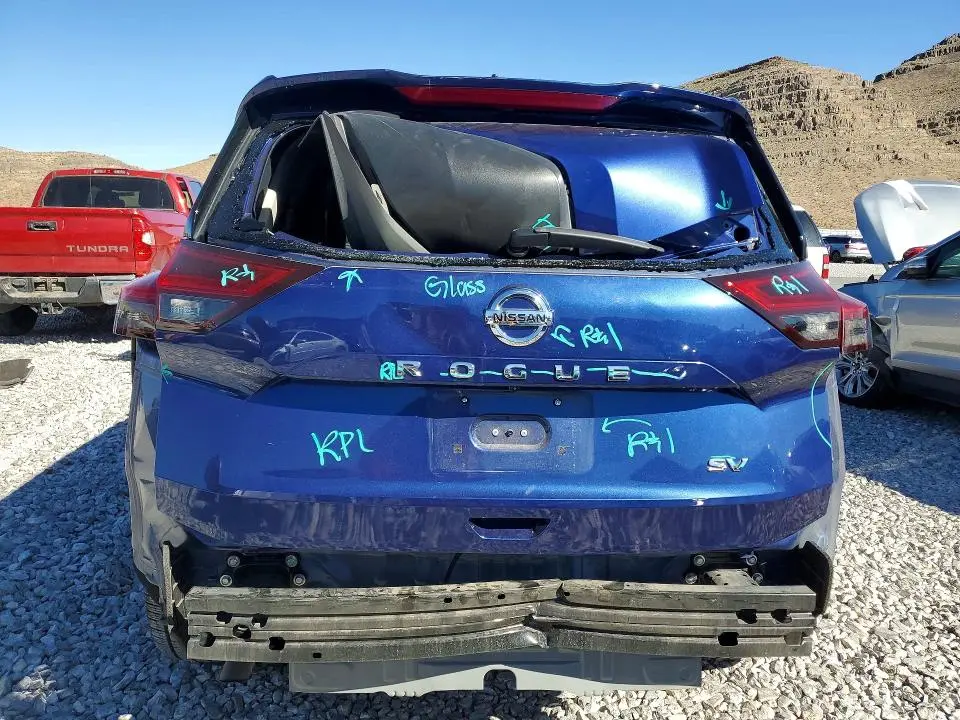 2021 NISSAN ROGUE SV  
