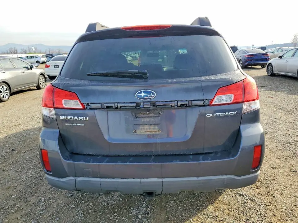 2010 SUBARU OUTBACK 2.5I PREMIUM  