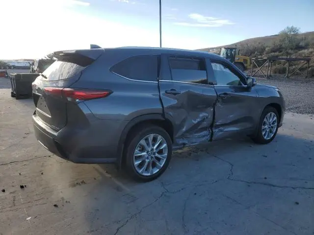 2022 TOYOTA HIGHLANDER LIMITED  