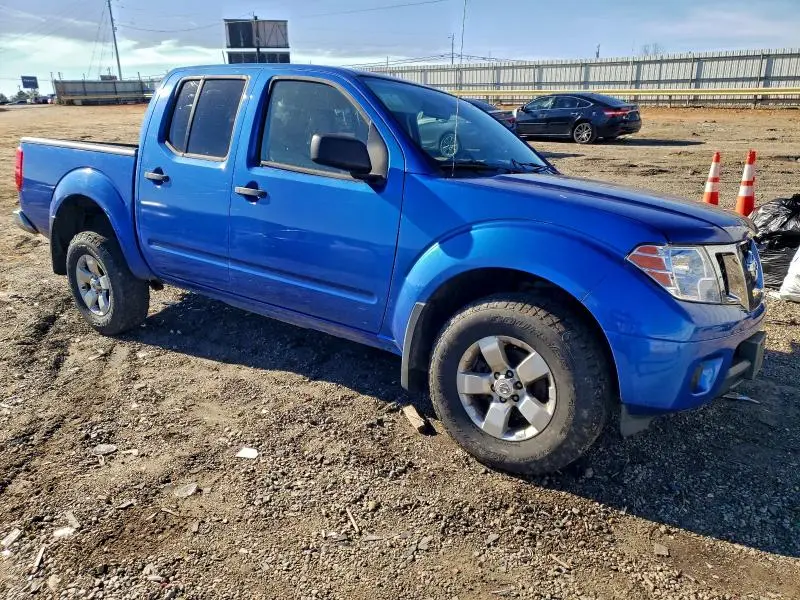 2012 NISSAN FRONTIER S  