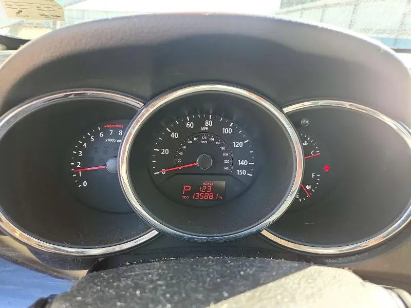 2011 KIA SORENTO   