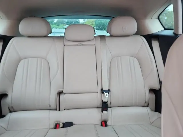 2017 MASERATI LEVANTE   