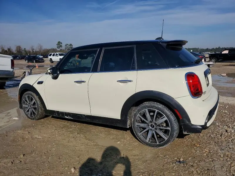2023 MINI COOPER S  