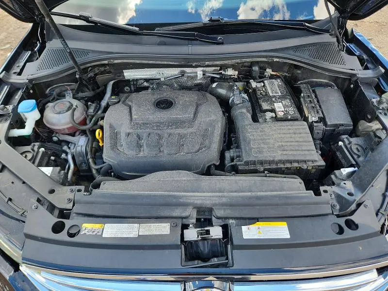2022 VOLKSWAGEN TIGUAN SE  