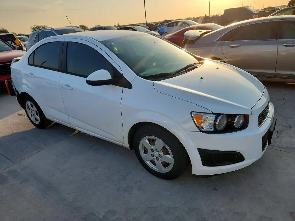 2016 CHEVROLET SONIC LS  