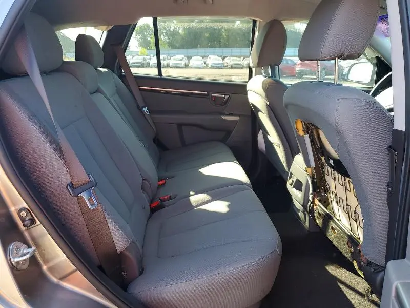 2011 HYUNDAI SANTA FE GLS  