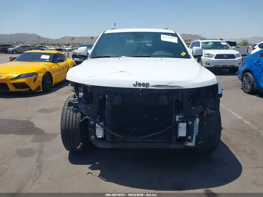 2019 JEEP GRAND CHEROKEE LAREDO E 4X2
