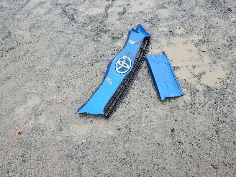 2012 TOYOTA PRIUS C TWO  