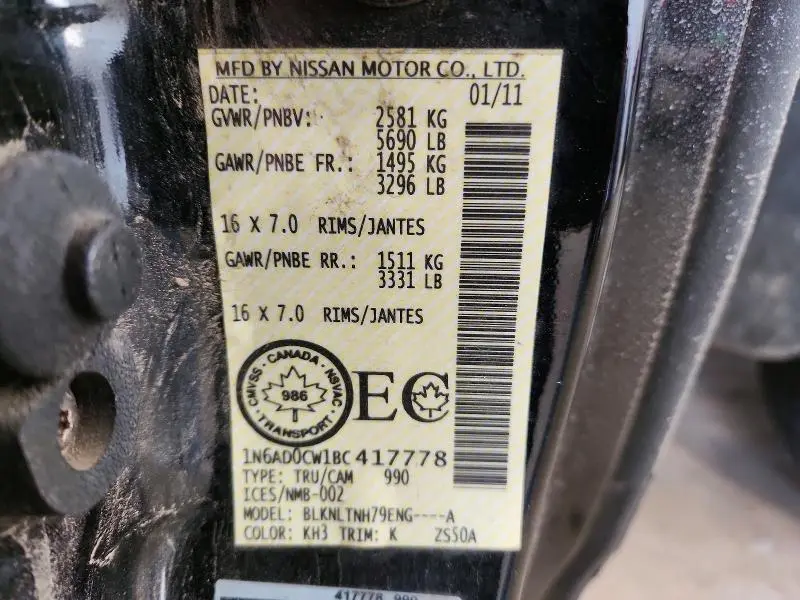 2011 NISSAN FRONTIER SV  