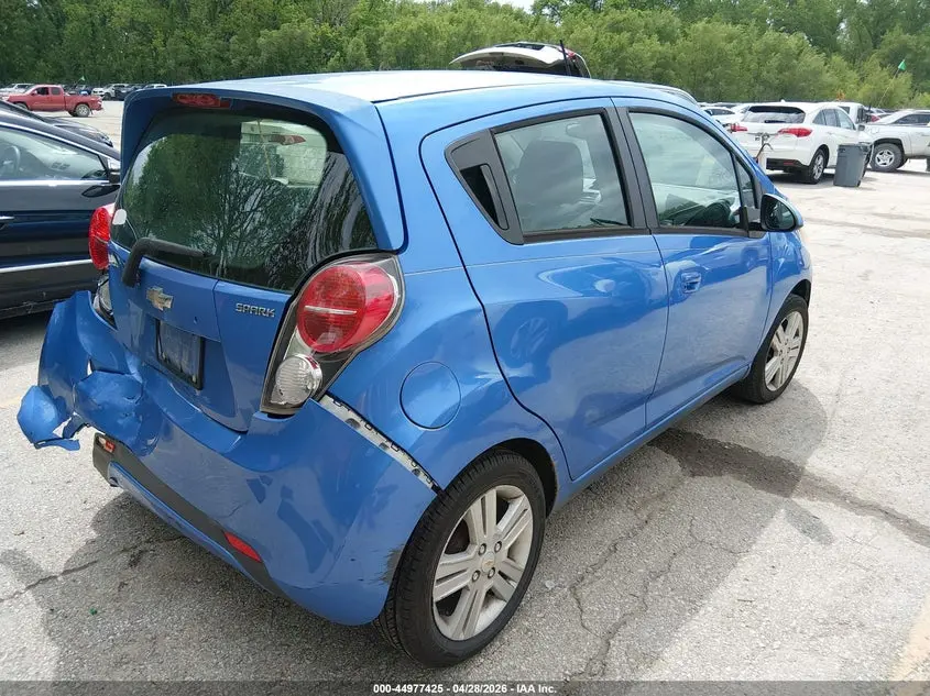 2015 CHEVROLET SPARK 1LT CVT