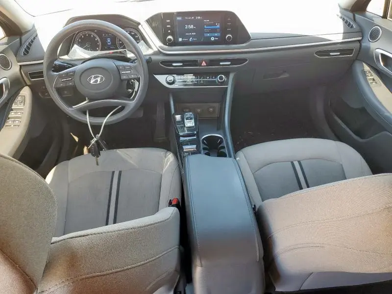 2020 HYUNDAI SONATA SE  
