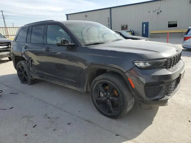 2022 JEEP GRAND CHEROKEE LAREDO