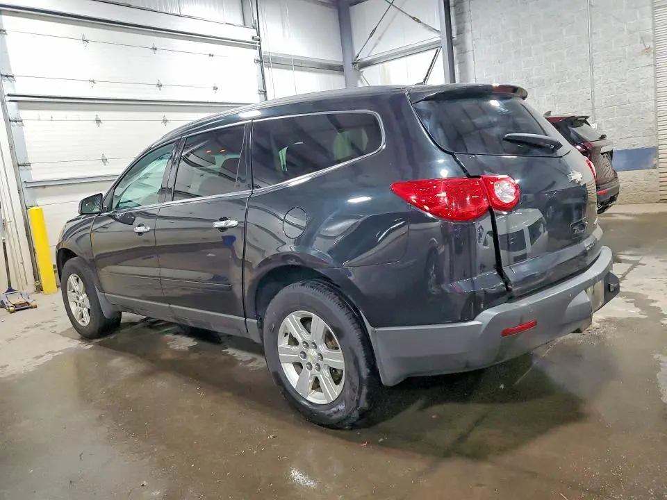 2012 CHEVROLET TRAVERSE LT  