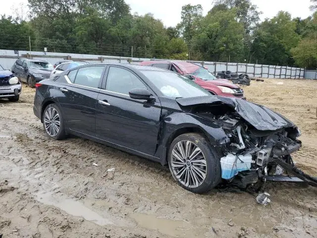 2023 NISSAN ALTIMA SL  