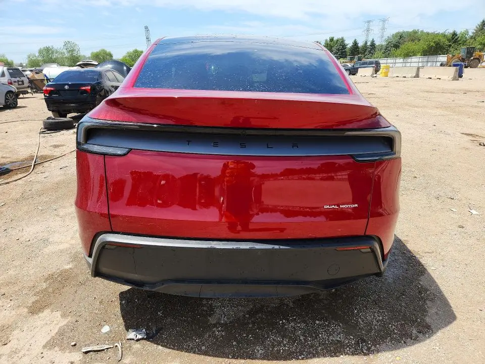 2026 TESLA MODEL Y   