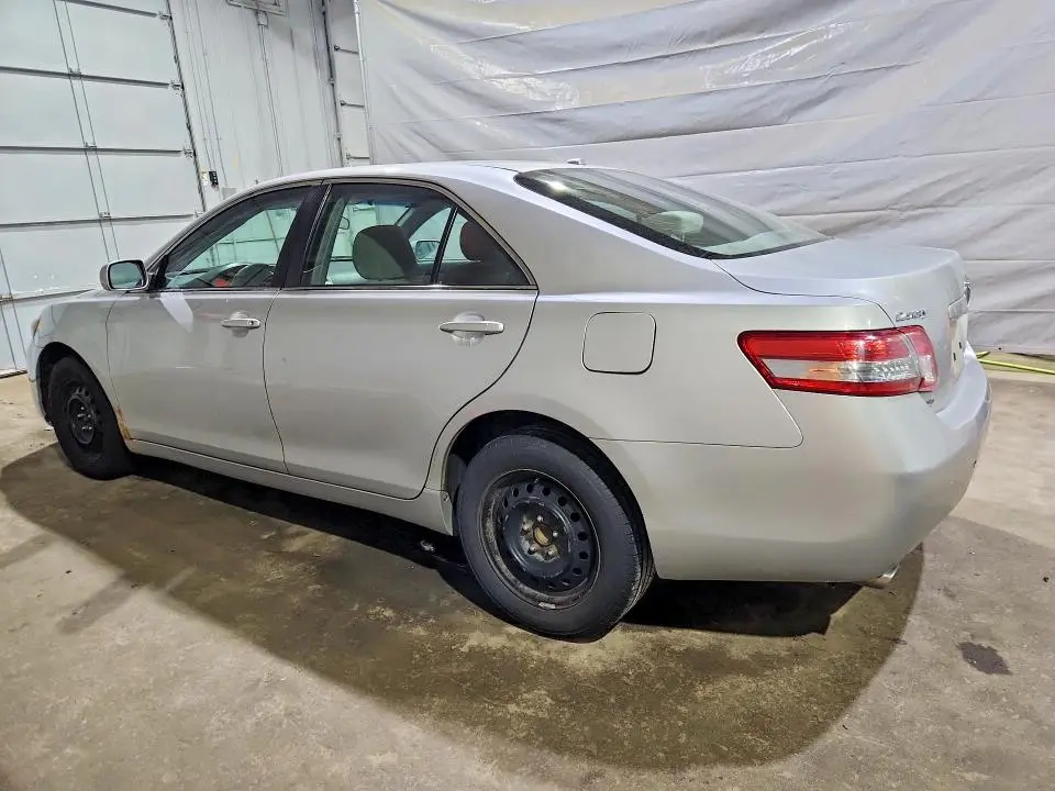 2010 TOYOTA CAMRY   