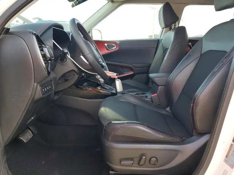 2023 KIA SOUL GT LINE  