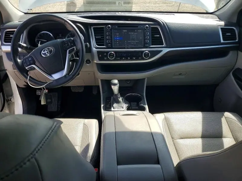 2015 TOYOTA HIGHLANDER LIMITED  