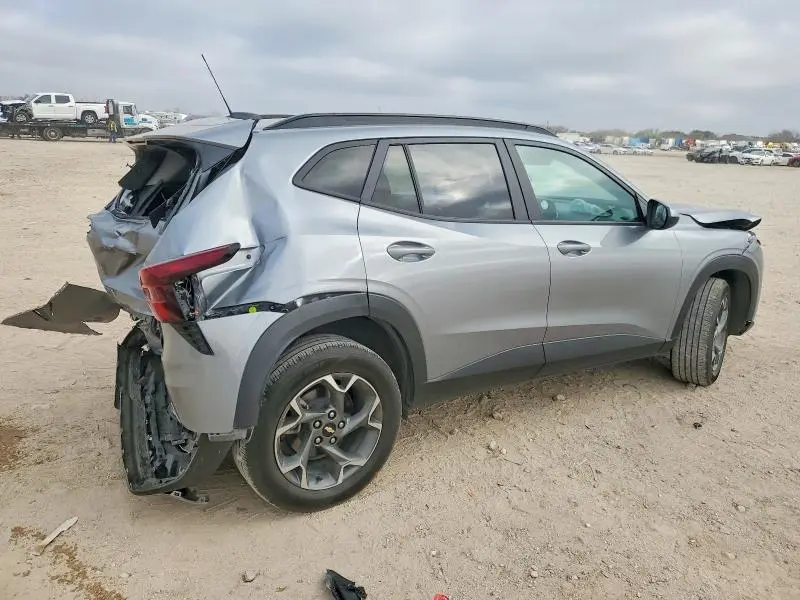 2024 CHEVROLET TRAX 1LT  