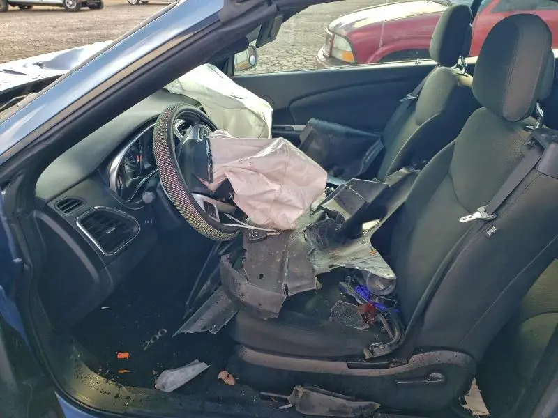 2011 CHRYSLER 200 TOURING  