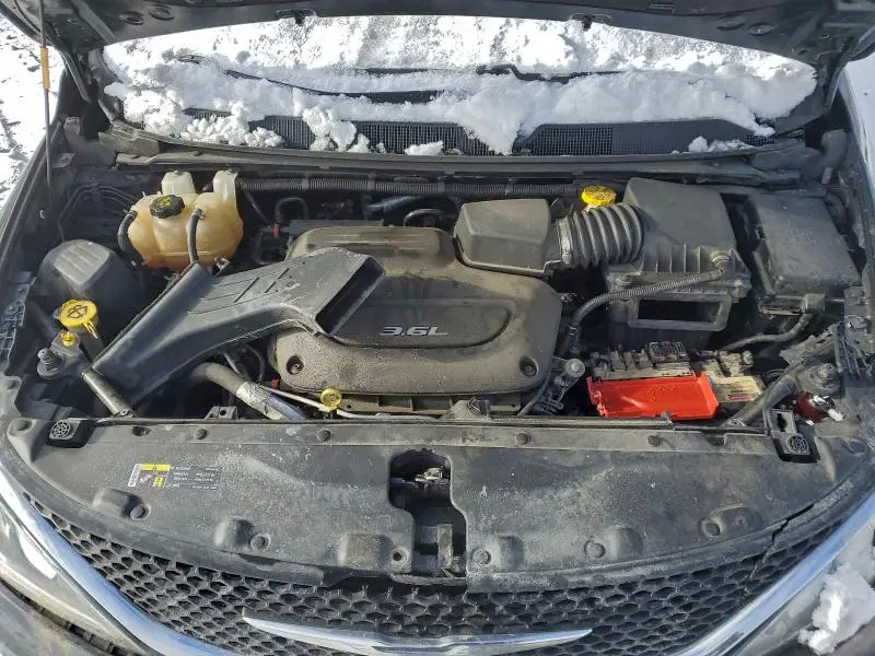 2017 CHRYSLER PACIFICA TOURING L  