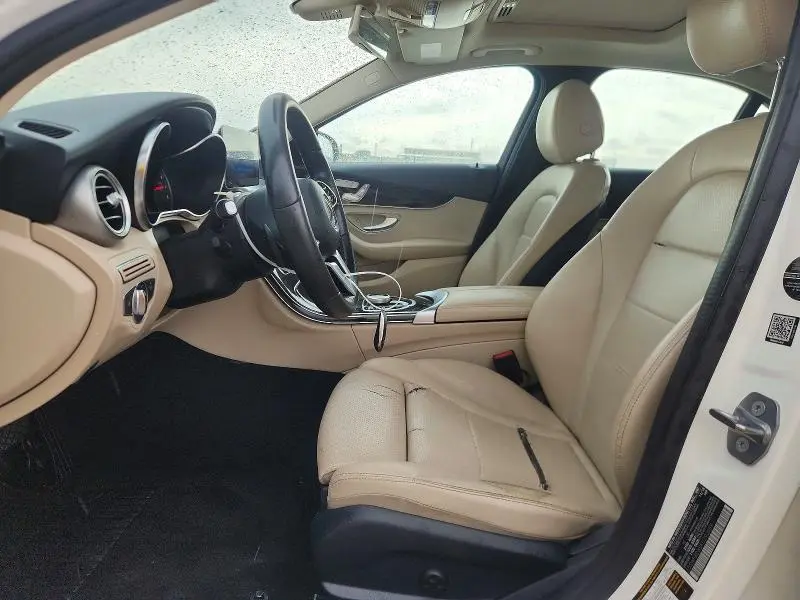 2019 MERCEDES-BENZ C 300  