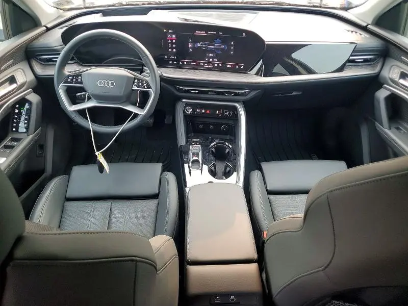2025 AUDI Q5 PREMIUM PLUS  