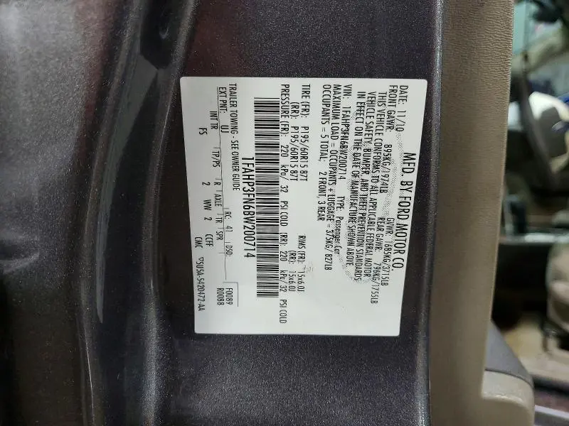 2011 FORD FOCUS SE  