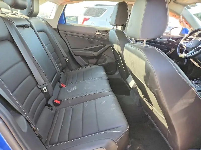 2024 VOLKSWAGEN JETTA SE  