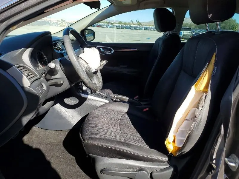 2016 NISSAN SENTRA SV  